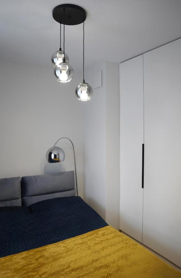 Apartamenty Metro Targowek 27 Warsaw Ngoại thất bức ảnh