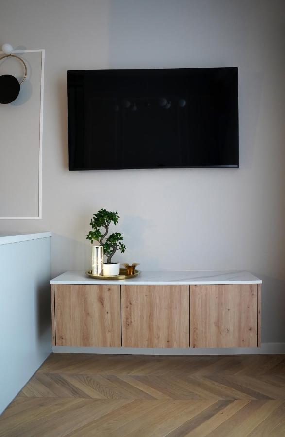 Apartamenty Metro Targowek 27 Warsaw Ngoại thất bức ảnh