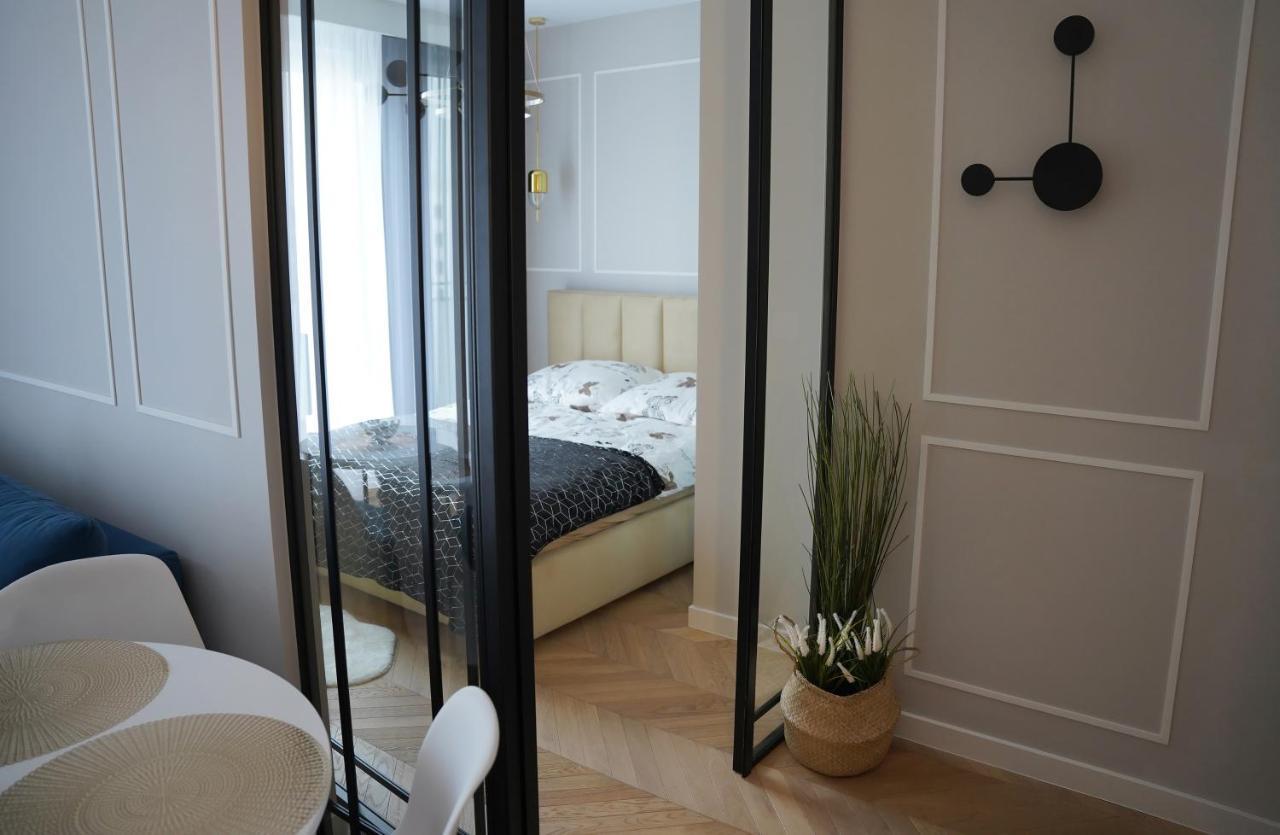 Apartamenty Metro Targowek 27 Warsaw Ngoại thất bức ảnh