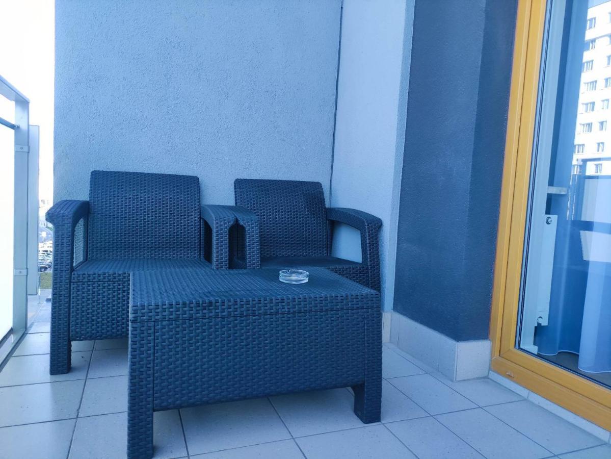 Apartamenty Metro Targowek 27 Warsaw Ngoại thất bức ảnh