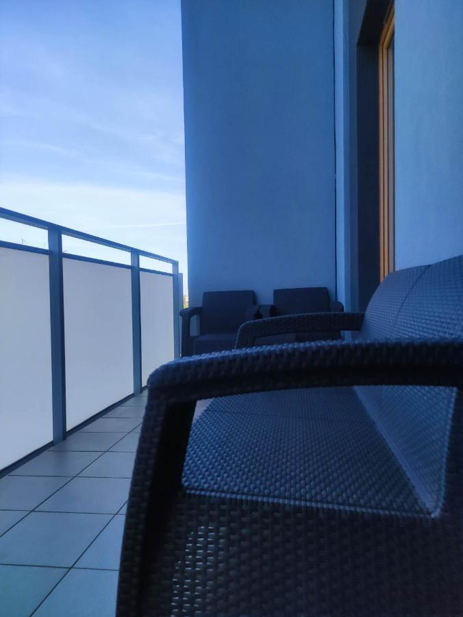 Apartamenty Metro Targowek 27 Warsaw Ngoại thất bức ảnh