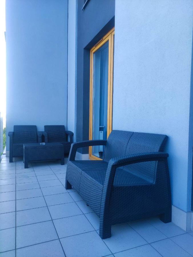 Apartamenty Metro Targowek 27 Warsaw Ngoại thất bức ảnh