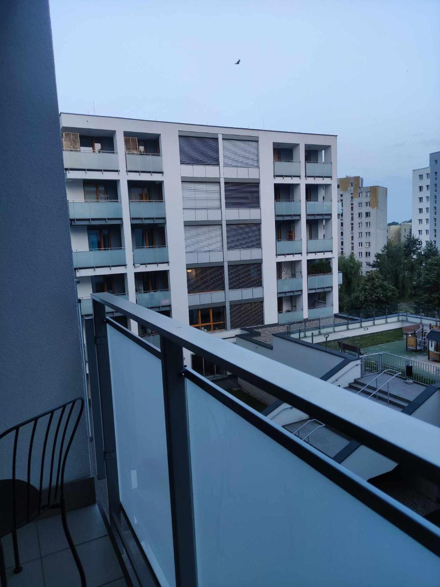 Apartamenty Metro Targowek 27 Warsaw Ngoại thất bức ảnh
