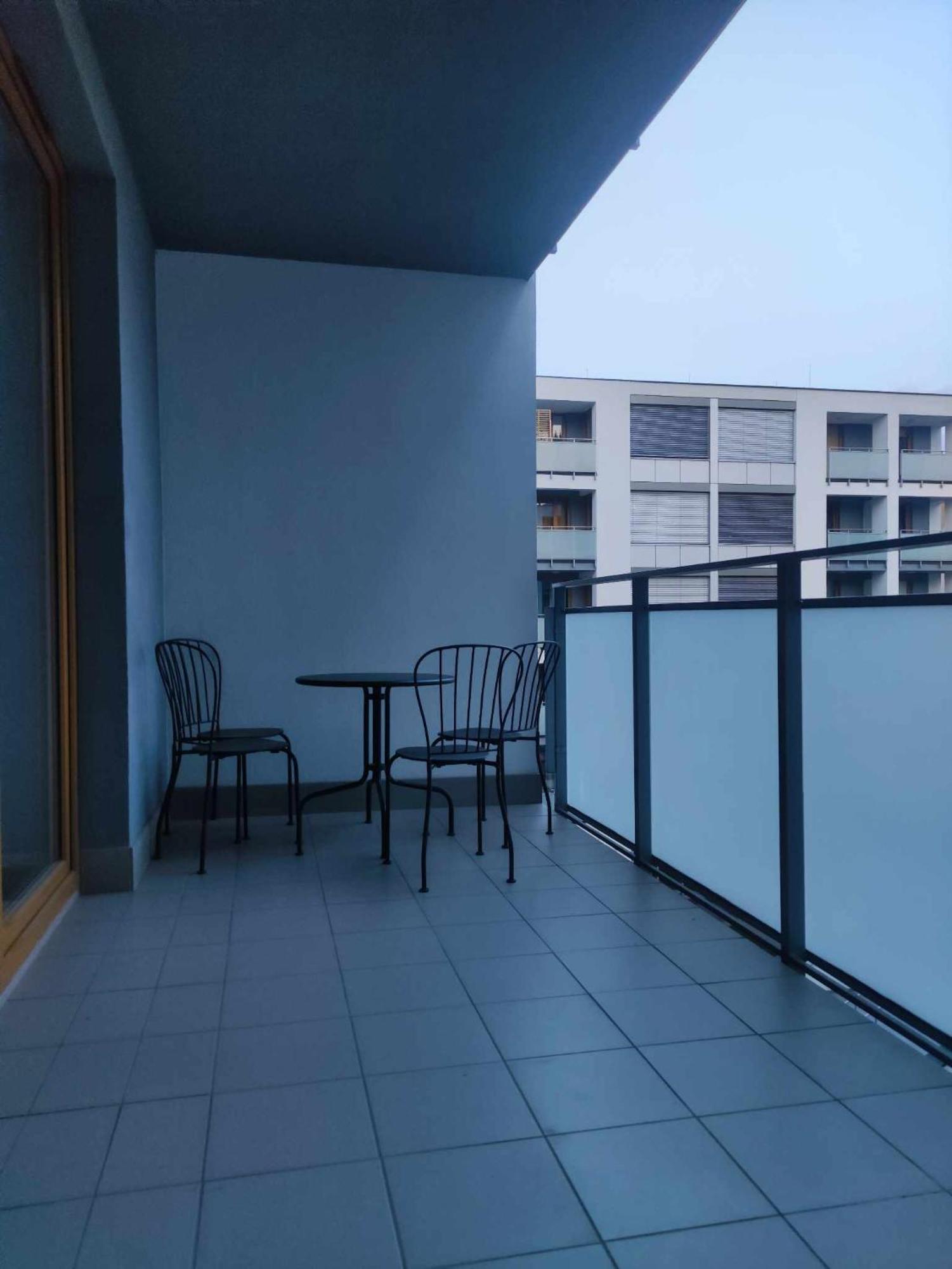 Apartamenty Metro Targowek 27 Warsaw Ngoại thất bức ảnh